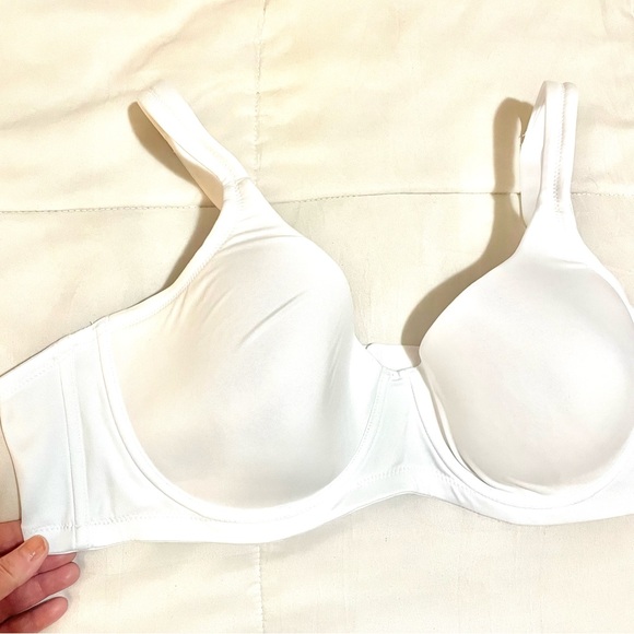 Leading Lady 48A Underwire Padded T-Shirt Bra - Picture 5 of 9